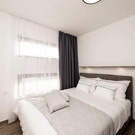 Apartment Beachfront